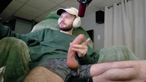 digbicknik online show from 04/16/26, 01:39