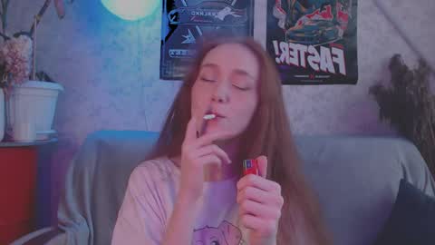 Snapshot of digital_geisha chatting on 02/09/25, 11:58 Hi im Alice 3 Im usualy online 03-10 or 17-21 UTC0 online show from 02/09/25, 11:58