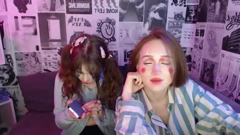 Hi im Alice 3 Im usualy online 03-10 or 17-21 UTC0 online show from 11/22/25, 10:31