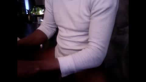 Snapshot of digitalpimpn chatting on 03/10/25, 01:21 The Digital Pimp.... online show from 03/10/25, 01:21