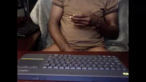 Snapshot of digitalpimpn chatting on 09/16/25, 10:38 The Digital Pimp.... online show from 09/16/25, 10:38