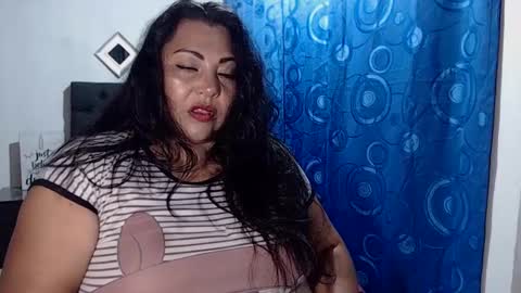 Mariana online show from 02/08/25, 04:25