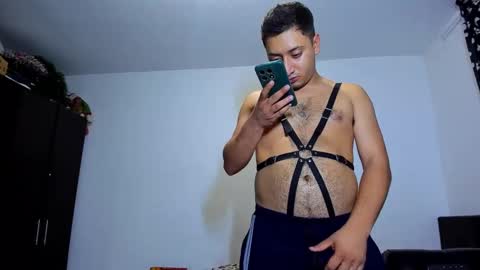 diiego_xxx online show from 09/27/25, 12:48