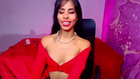 diiosa_latina online show from 05/16/26, 07:56