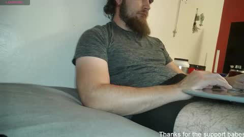 Snapshot of dikdowndaddy chatting on 10/27/25, 08:40 Daddy online show from 10/27/25, 08:40