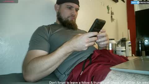 Snapshot of dikdowndaddy chatting on 07/27/26, 05:53 Daddy online show from 07/27/26, 05:53