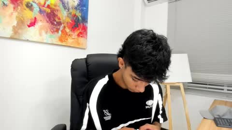 dikey_18 online show from 03/11/25, 08:42