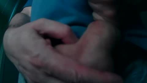 Snapshot of diki3333333333 chatting on 02/19/25, 01:18 Nick online show from 02/19/25, 01:18