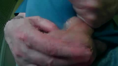 Snapshot of diki3333333333 chatting on 02/21/25, 02:50 Nick online show from 02/21/25, 02:50