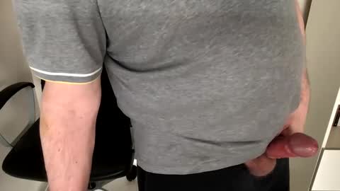 Snapshot of diki3333333333 chatting on 03/03/25, 11:35 Nick online show from 03/03/25, 11:35