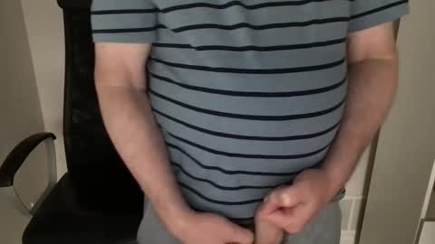 Snapshot of diki3333333333 chatting on 10/09/25, 12:41 Nick online show from 10/09/25, 12:41