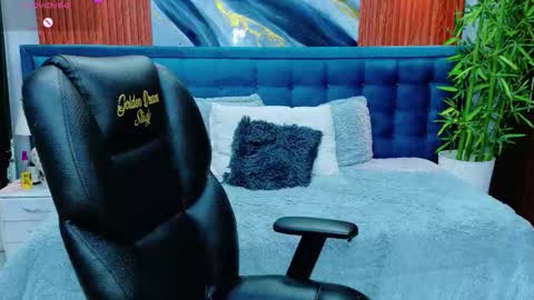  DILAN online show from 03/27/26, 06:51