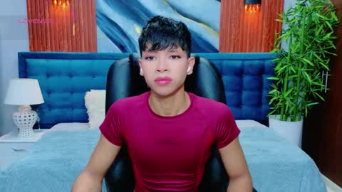 Snapshot of dilan_911 chatting on 05/19/26, 06:58 DILAN online show from 05/19/26, 06:58