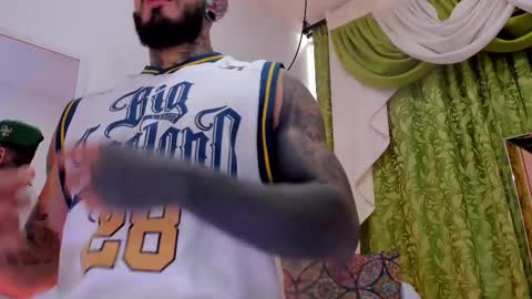 dilan_scootk_ online show from 01/13/26, 07:19