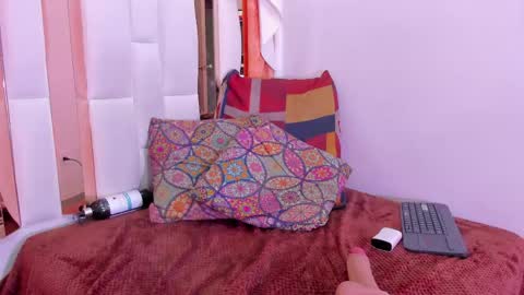dilan_scootk_ online show from 04/30/26, 08:57