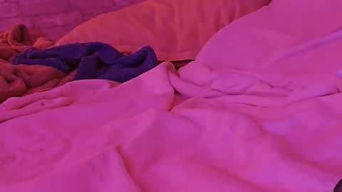 Snapshot of dildobandit213 chatting on 02/15/26, 12:03 dildobandit online show from 02/15/26, 12:03