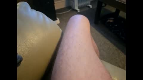 Snapshot of dilf232323 chatting on 11/08/25, 08:25 Dilf online show from 11/08/25, 08:25