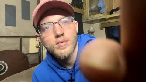 Snapshot of dilf_96 chatting on 05/20/26, 01:23 Daddy online show from 05/20/26, 01:23