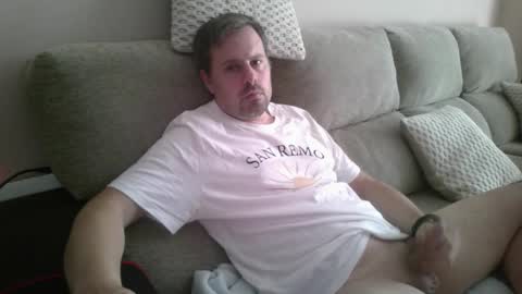 dili999 online show from 09/19/25, 05:46