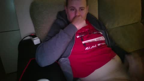 dili999 online show from 12/13/25, 10:26