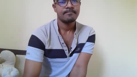 dilip_09 online show from 09/14/25, 02:00