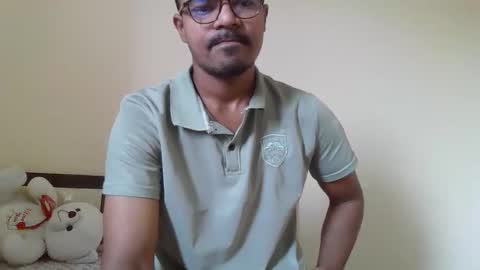 dilip_09 online show from 09/15/25, 02:22