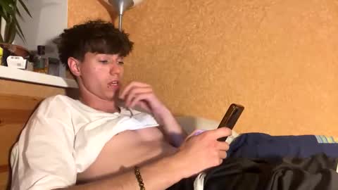 Snapshot of dimamozaev400 chatting on 09/25/25, 09:07 Dima online show from 09/25/25, 09:07