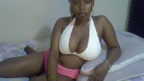 Snapshot of dime010 chatting on 02/19/25, 10:53 dime online show from 02/19/25, 10:53