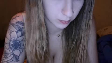 Sofie online show from 03/12/25, 10:26