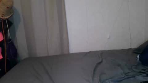 Sofie online show from 10/31/25, 01:17