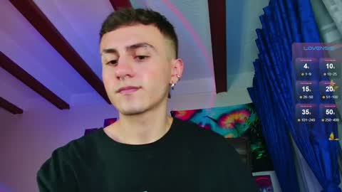 Julian Independent Model online show from 12/04/24, 01:14