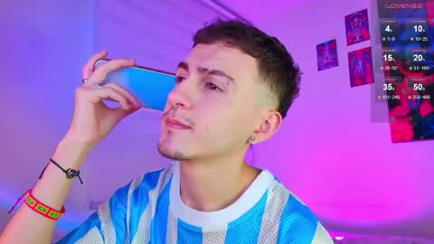 Snapshot of dimitri_bilak_ chatting on 06/03/26, 12:24 Julian Independent Model online show from 06/03/26, 12:24