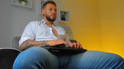 Angel Dimitri online show from 09/25/25, 08:56