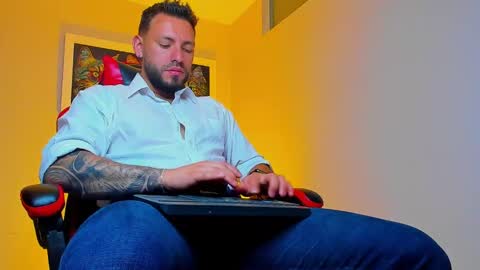 Angel Dimitri online show from 10/07/25, 10:18