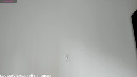 Snapshot of dimitricaruso chatting on 02/05/25, 05:09 dimitricaruso online show from 02/05/25, 05:09