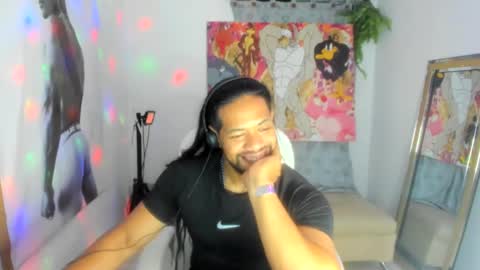 Snapshot of dimitry_muscle chatting on 02/03/25, 01:30 dimitry kyle mucle online show from 02/03/25, 01:30