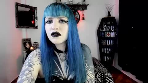 dimmuanddarkness online show from 10/02/25, 07:59