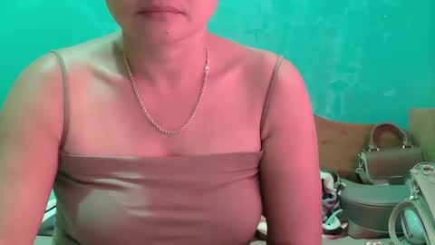 Snapshot of dimple_42 chatting on 01/22/25, 03:52 Dimple online show from 01/22/25, 03:52