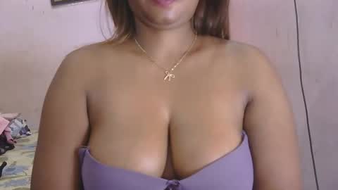 Snapshot of dimple_love chatting on 03/21/26, 08:19 dimple_love online show from 03/21/26, 08:19