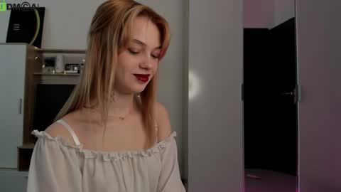 Dina online show from 02/20/26, 07:32