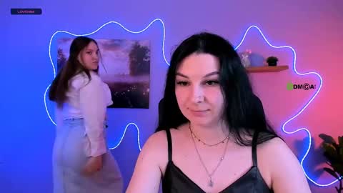 Snapshot of dina_bloom chatting on 05/24/26, 07:19 dina_bloom online show from 05/24/26, 07:19