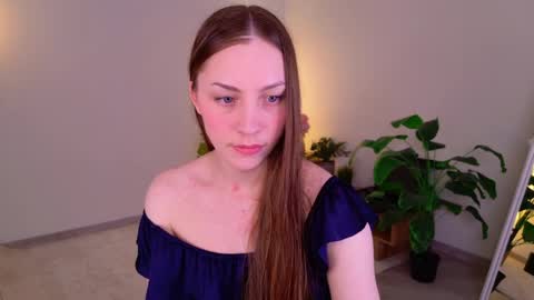 Dina online show from 04/10/26, 06:18