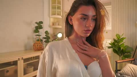 Snapshot of dinacaguimbal chatting on 04/30/26, 12:11 Dina and ill be glad to be here with you follow to me online show from 04/30/26, 12:11