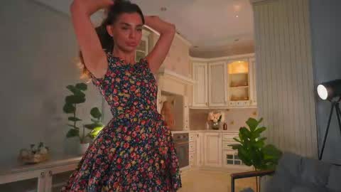 Snapshot of dinacaguimbal chatting on 05/08/26, 12:32 Dina and ill be glad to be here with you follow to me online show from 05/08/26, 12:32
