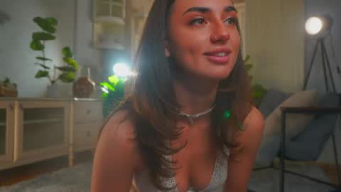 Snapshot of dinacaguimbal chatting on 05/09/26, 12:43 Dina and ill be glad to be here with you follow to me online show from 05/09/26, 12:43