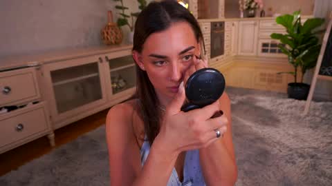 Snapshot of dinacaguimbal chatting on 05/22/26, 12:00 Dina and ill be glad to be here with you follow to me online show from 05/22/26, 12:00