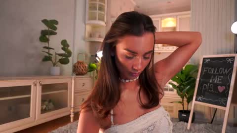 Snapshot of dinacaguimbal chatting on 05/30/26, 12:02 Dina and ill be glad to be here with you follow to me online show from 05/30/26, 12:02