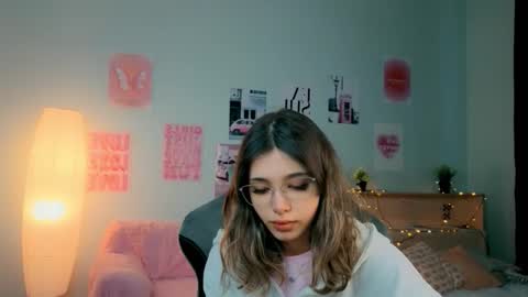 Sara Connor online show from 02/03/26, 12:54