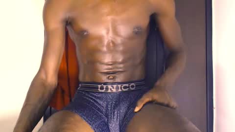 dino1107 online show from 02/10/26, 02:15