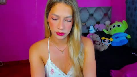 Snapshot of dione_sexyy chatting on 06/23/26, 01:58 IG dionemontecarlo19 online show from 06/23/26, 01:58